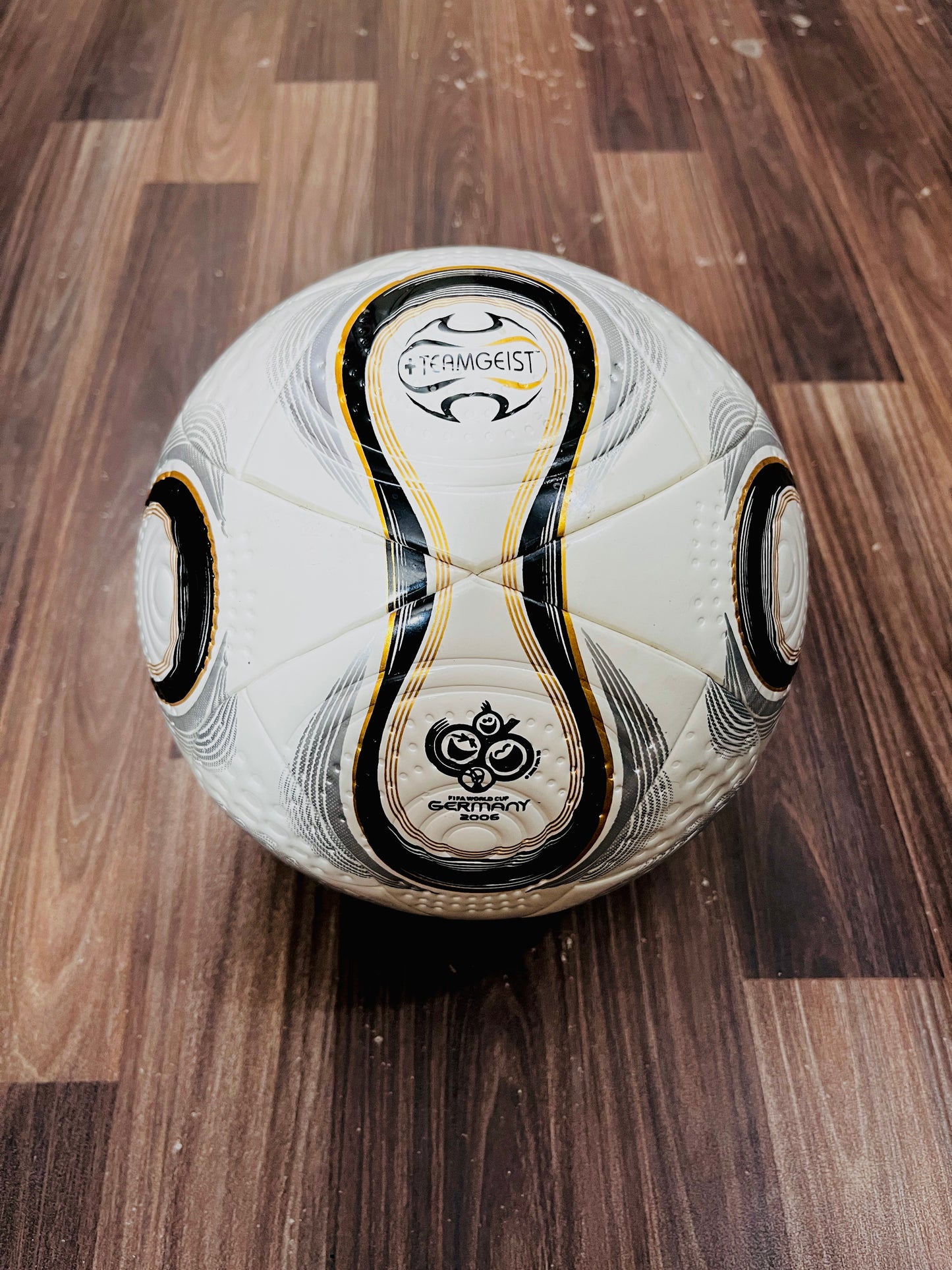 Adidas +Teamgeist World Cup 2006 Match Ball – Thermal Bonded