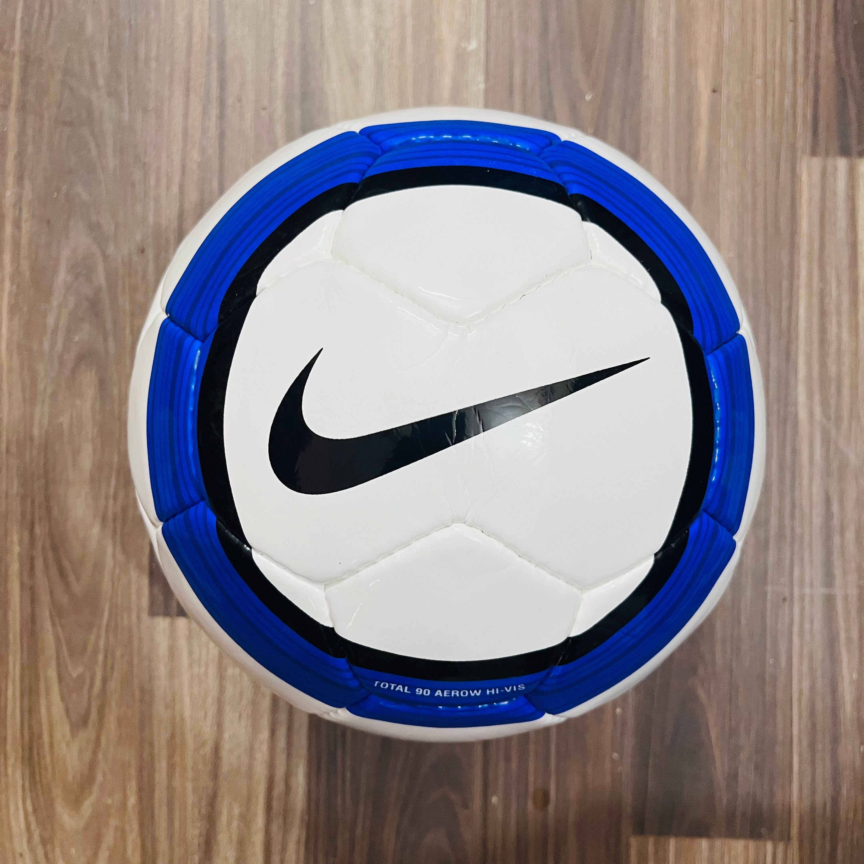 Nike Total 90 Aerow English Premier League 2005-06 Football Handstitched Official Match Ball