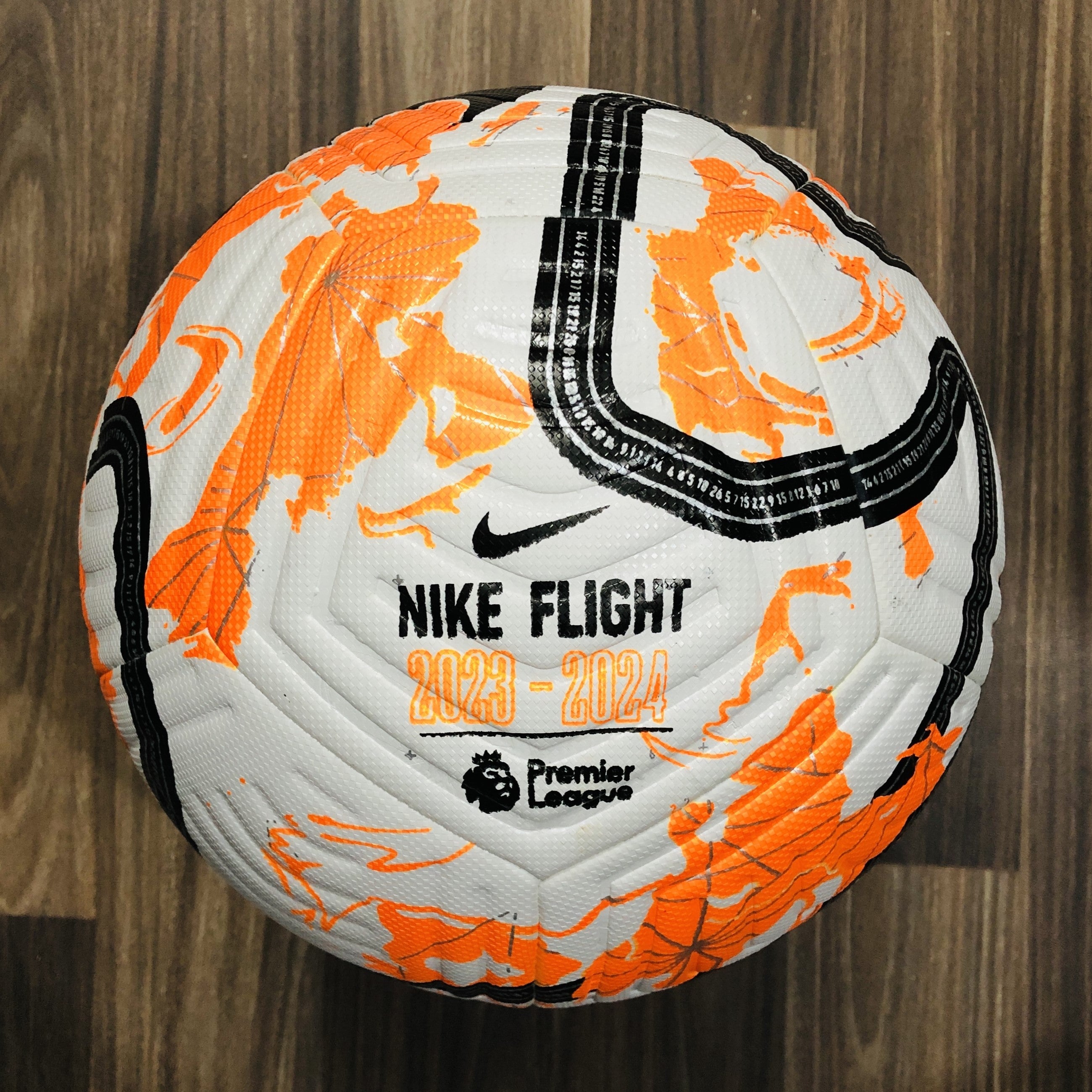 Nike Flight Aerowsculpt Football Premier League 2023-24 Official Match Ball