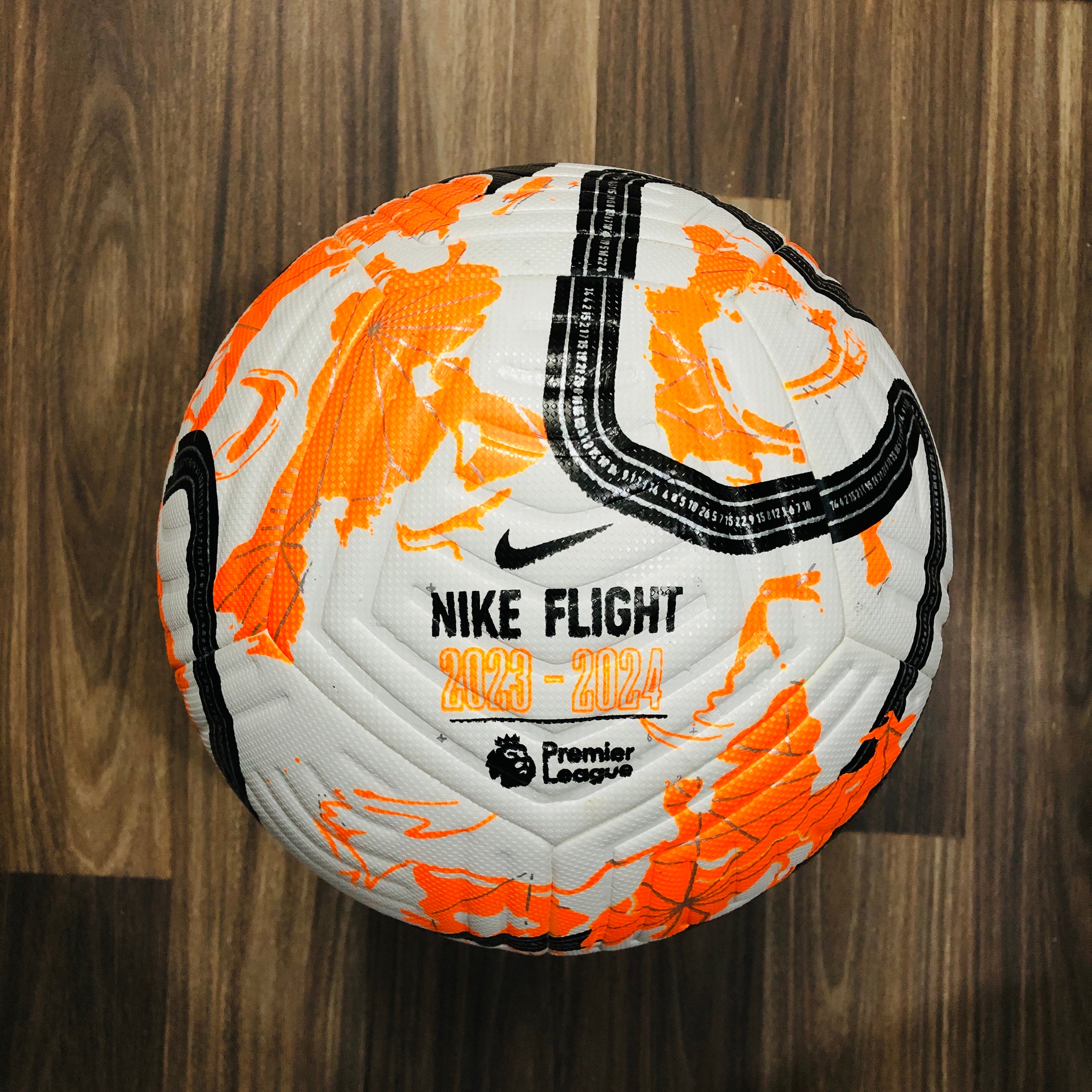 Nike Flight Aerowsculpt Football Premier League 2023-24 Official Match Ball