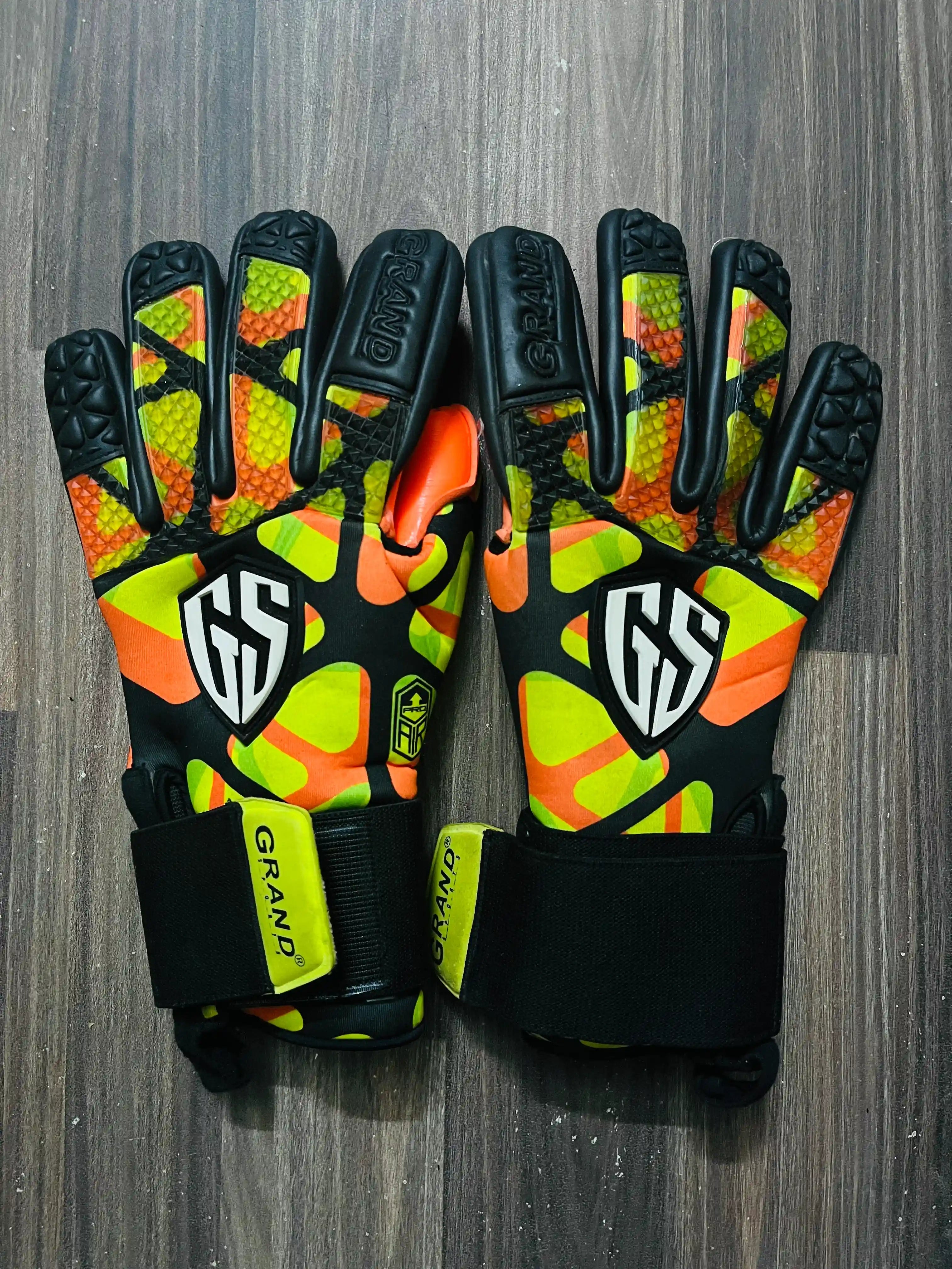 GS Goalkeeper Gloves - Multicolor