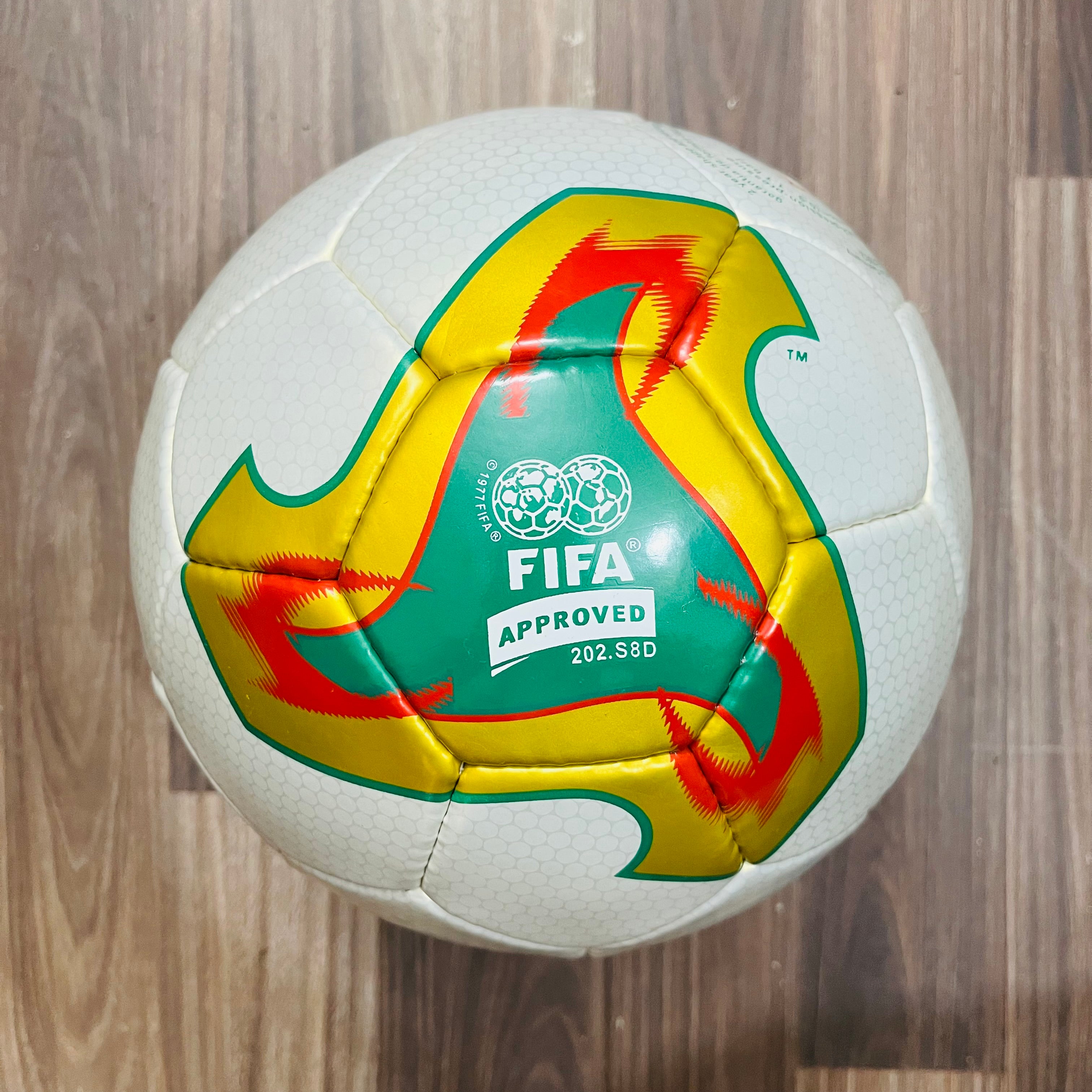 Adidas FIFA World Cup 2002 Fevernova Football Handstitched Official Match Ball